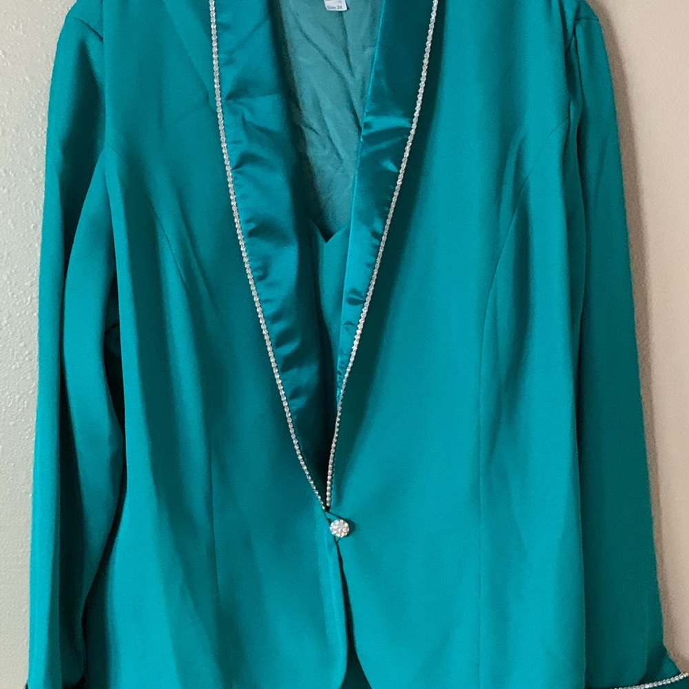 2 piece ensemble - Picture 3 of 3